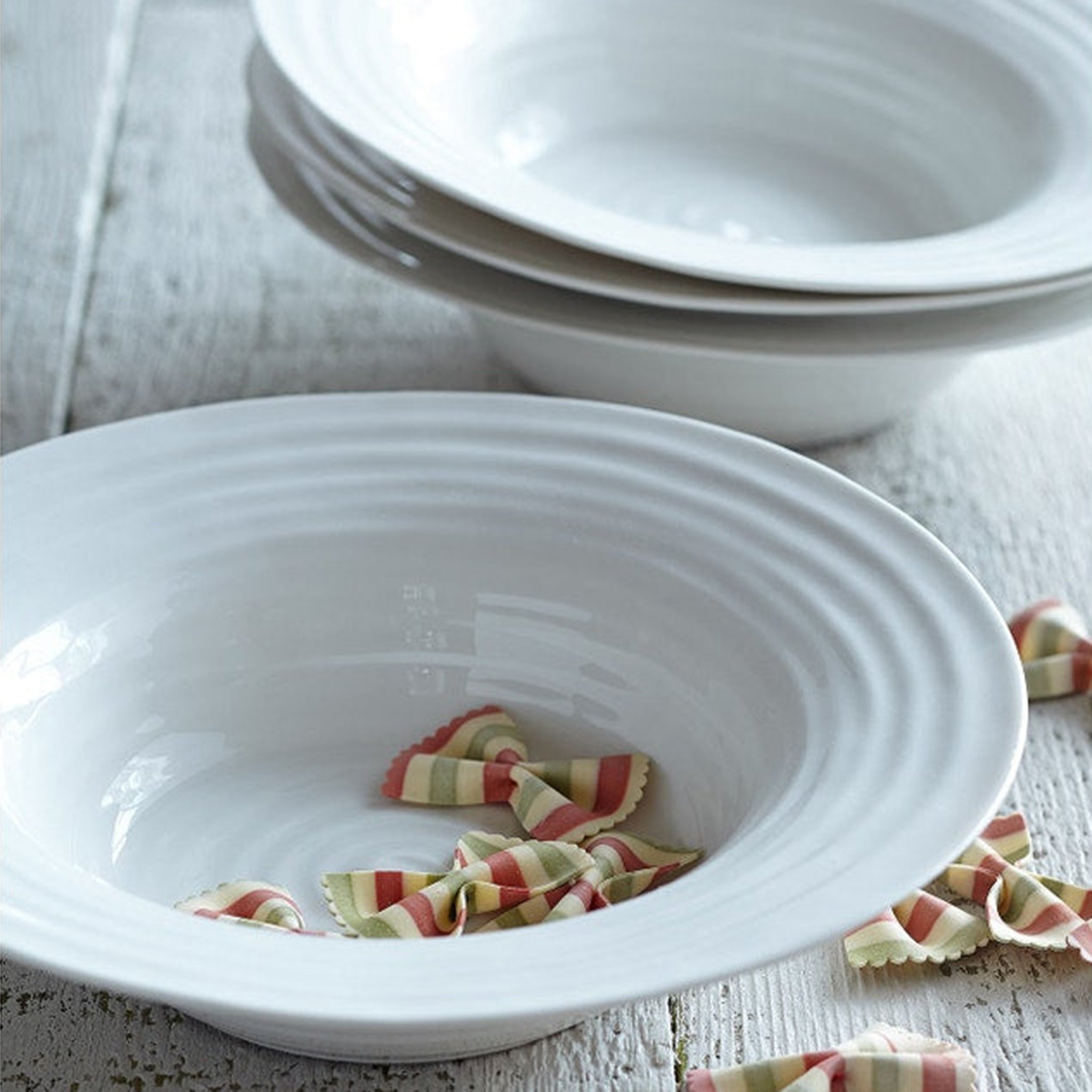 American Made Stoneware Bistro Bowls, Set Of 2 - 16-oz Each, White, Microwave & Dishwasher Safe