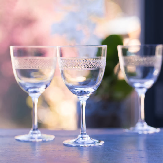 Six Wine Glasses with Bands Design by Vintage List