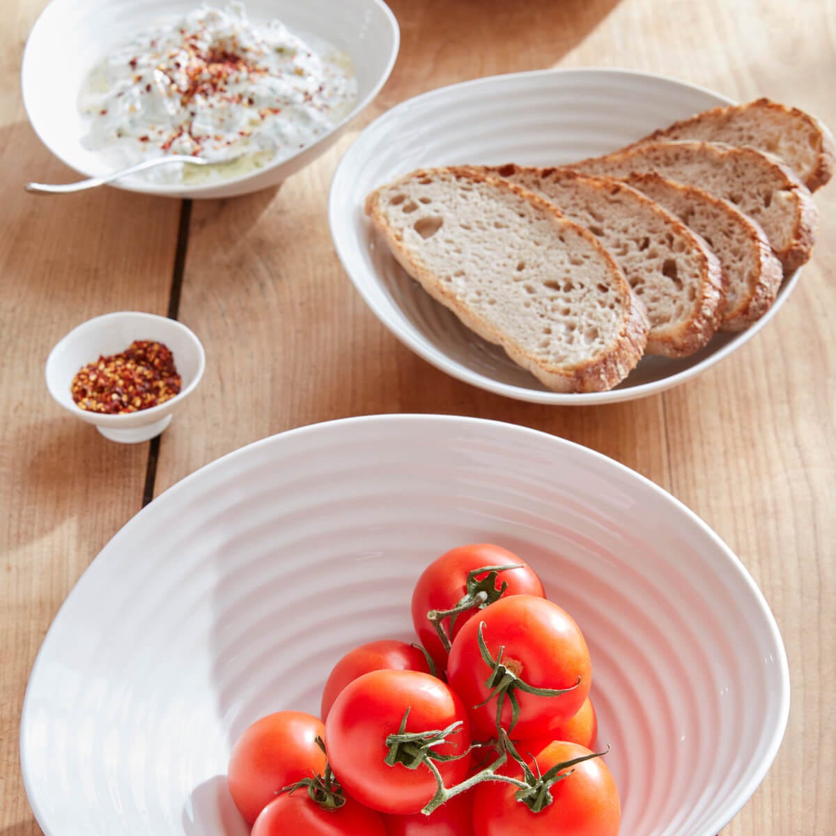 White Porcelain Salad Bowl - Set of 3
