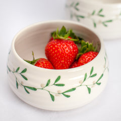Amor Porcelain Small Dishes - Set of Four
