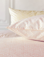 Alyssum Double Duvet Cover and 2 Standard Pillowcases Set - Peach