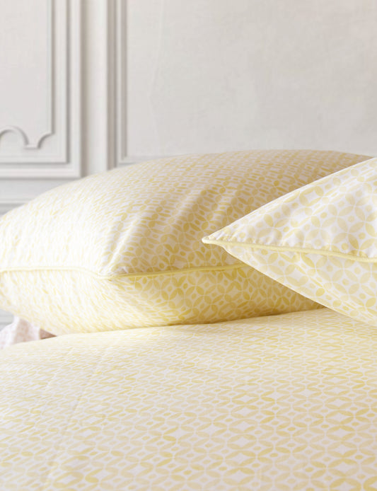 Alyssum King Size Duvet Cover and 2 Standard Pillowcases Set - Yellow